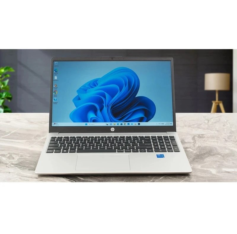 لپ تاپ 15.6 اینچی اچ‌ پی مدل G10 250-i3 1315U-8GB DDR4-512GB SSD-TN